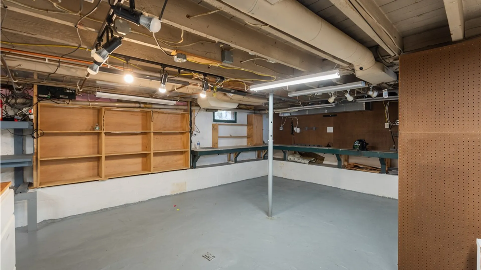 Property at 50 Clinton Street, Avon, NY 14414 36