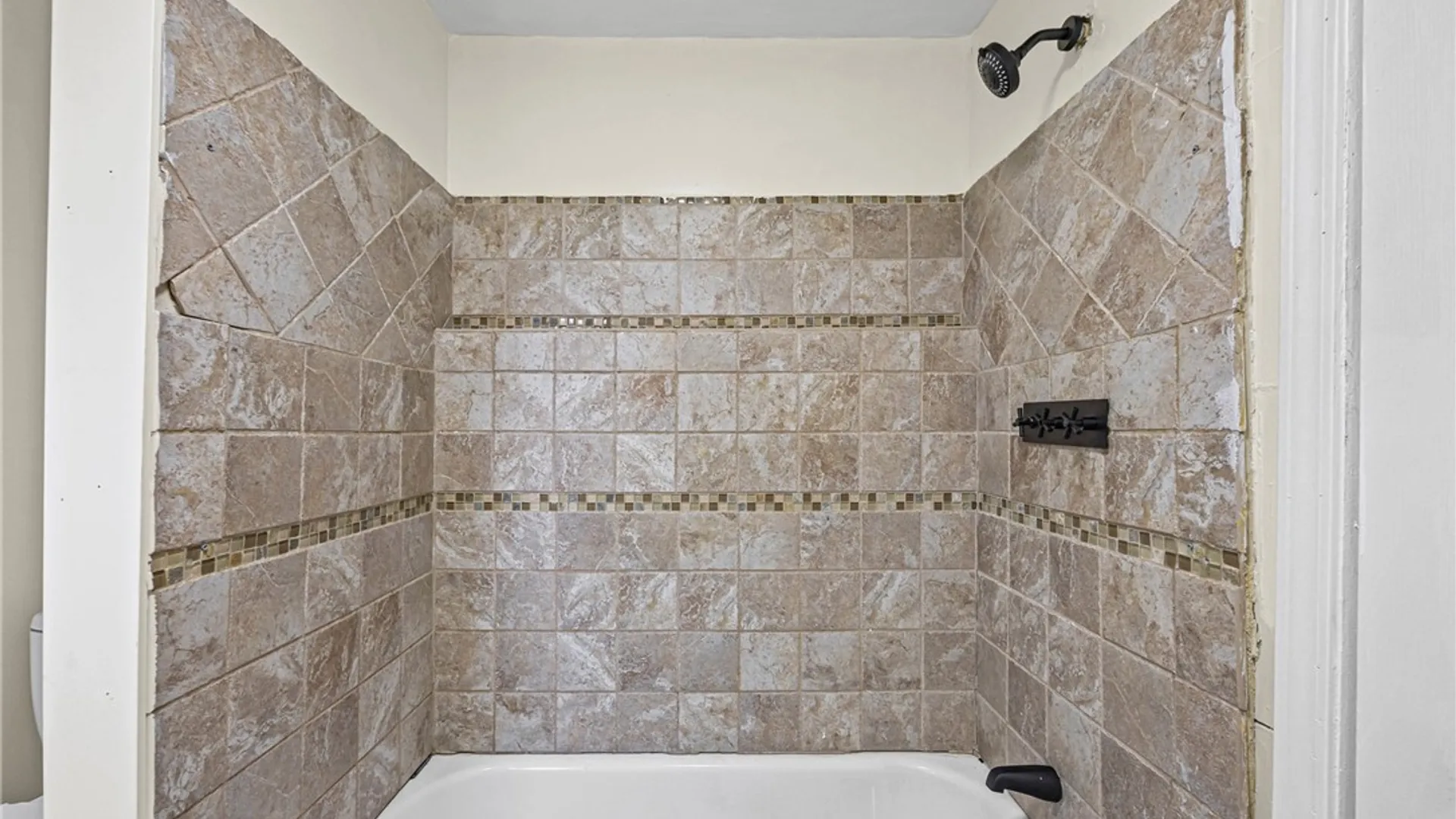 Property at 33 Laforce Street, Rochester, NY 14621 14