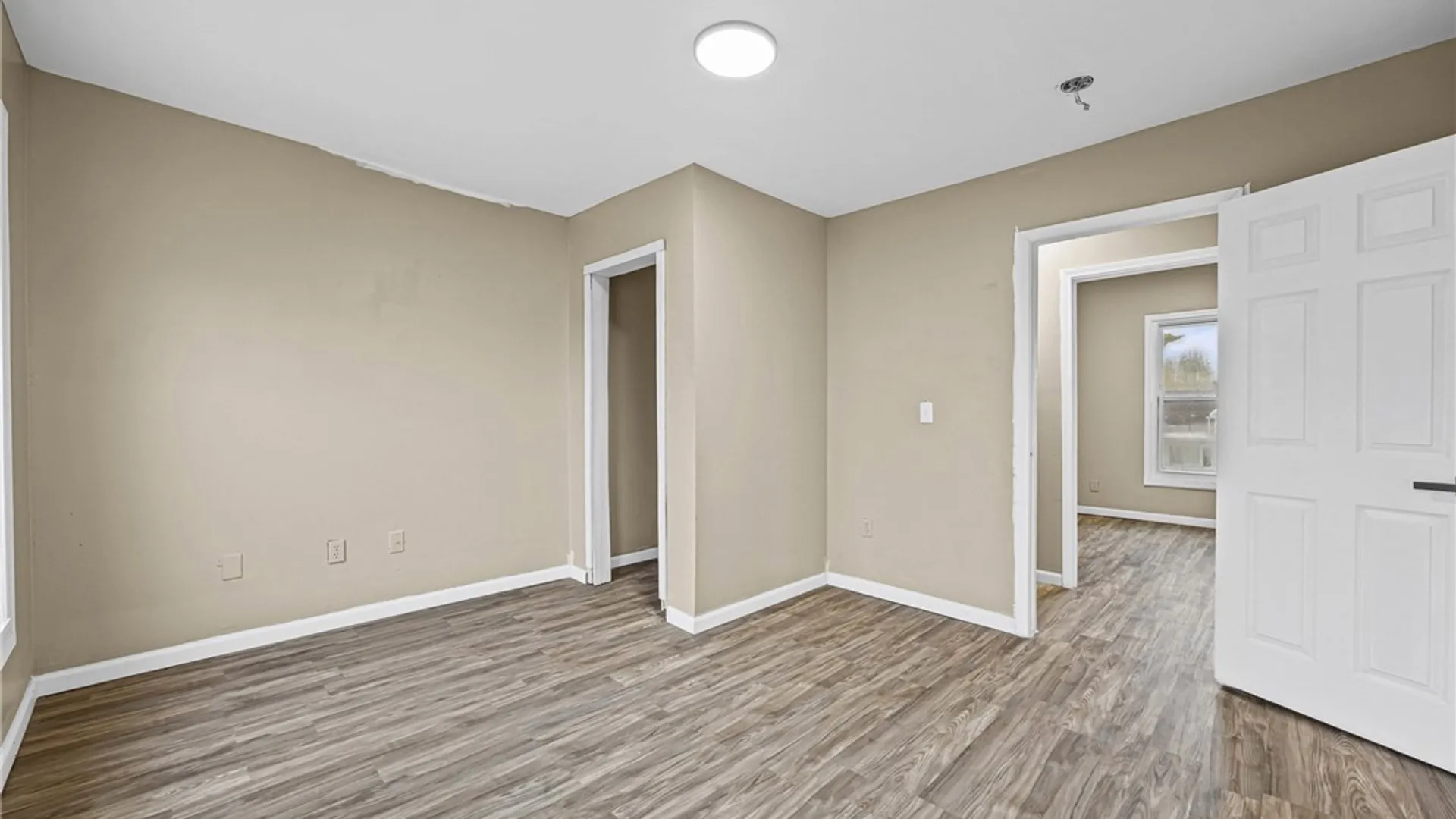 Property at 33 Laforce Street, Rochester, NY 14621 17