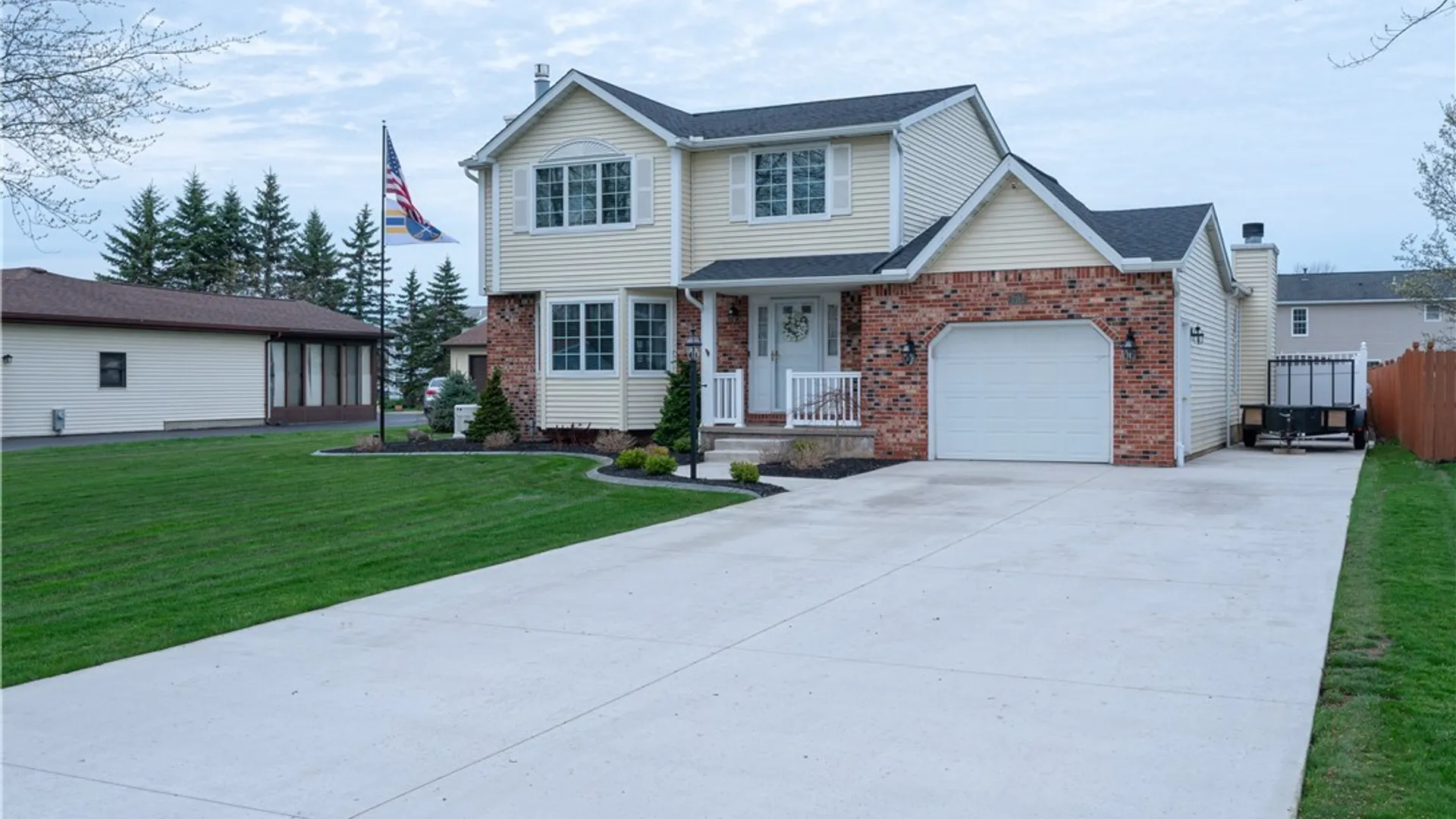 Property at 7182 Winbert Drive, Wheatfield, NY 14120 2