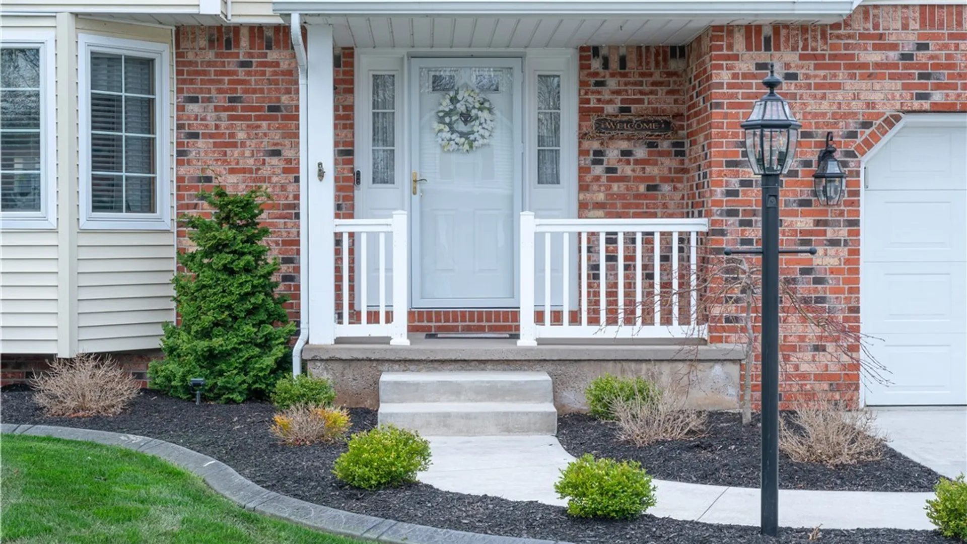 Property at 7182 Winbert Drive, Wheatfield, NY 14120 3