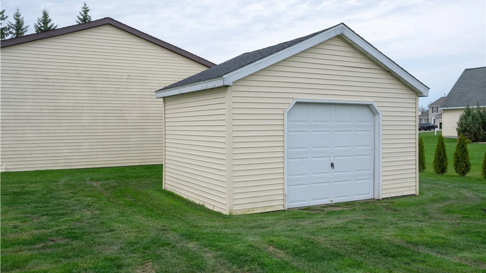 Property at 7182 Winbert Drive, Wheatfield, NY 14120 44