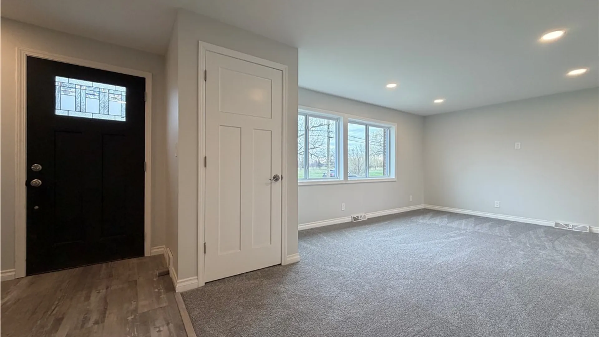 Property at 100 Frankhauser Road, Amherst, NY 14221 3