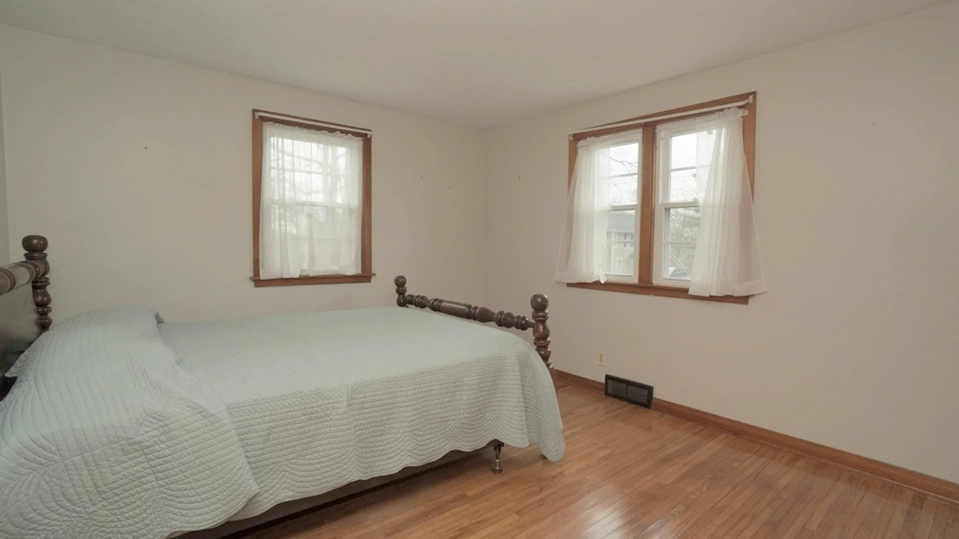Property at 7913 Alleghany Road, Pembroke, NY 14036 12