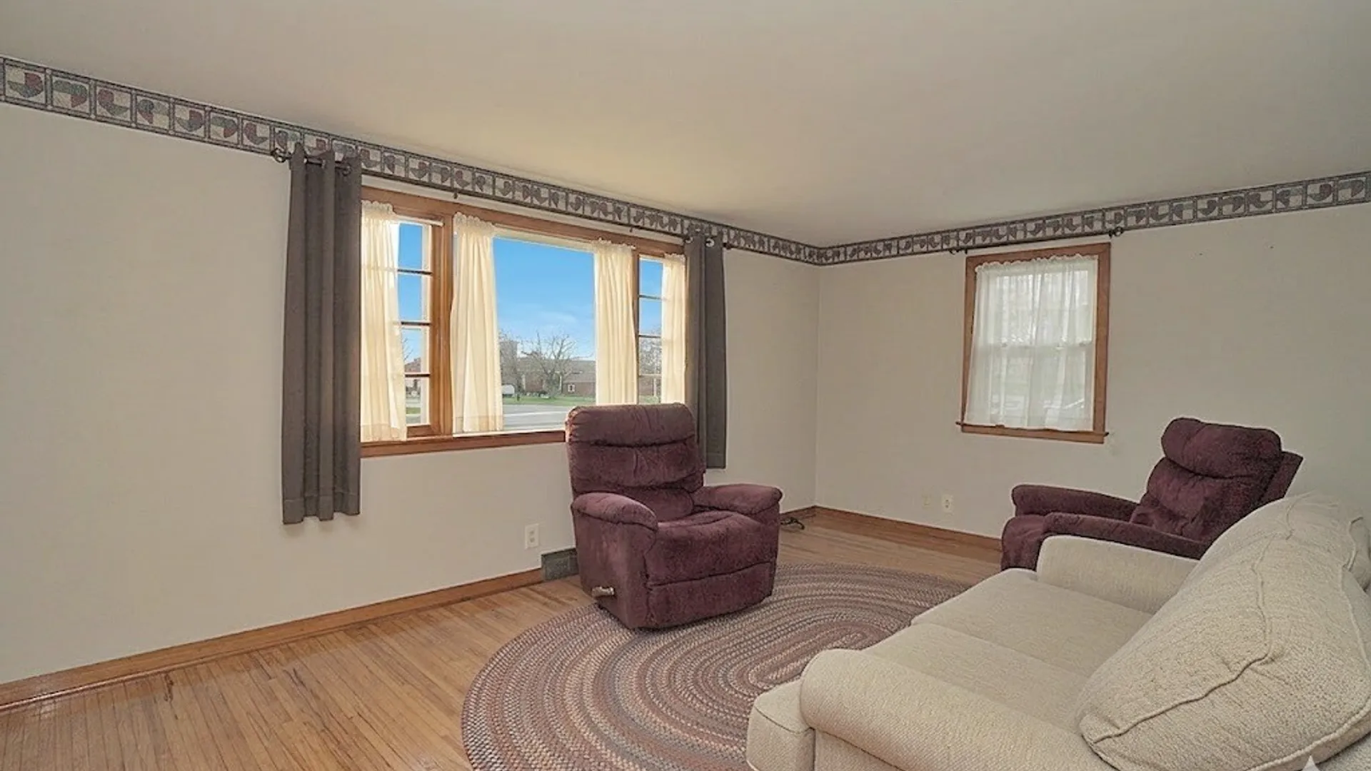 Property at 7913 Alleghany Road, Pembroke, NY 14036 4