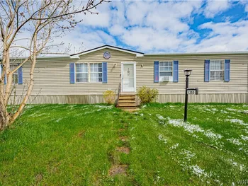 1355 Fernwood Drive, Lockport Town, NY 14094