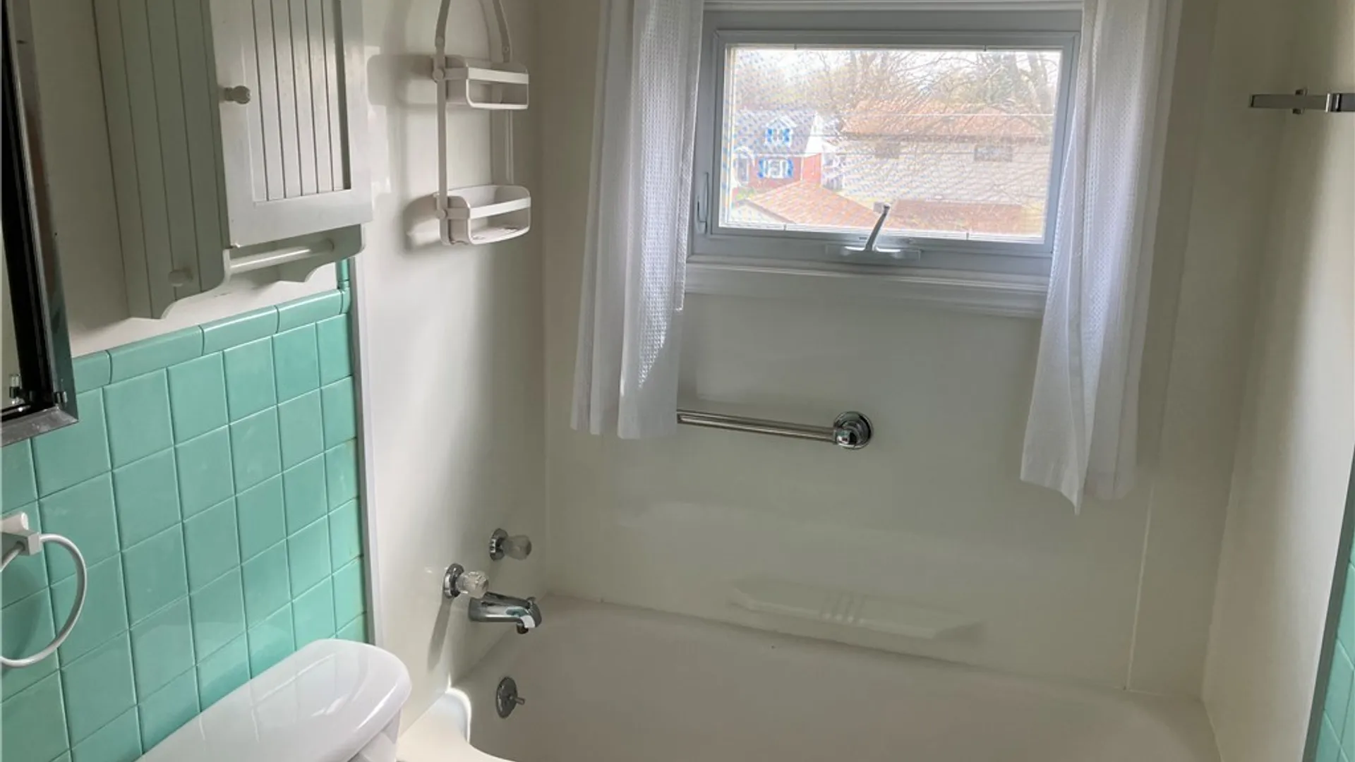 Property at 39 Balbach Drive, Cheektowaga, NY 14225 14