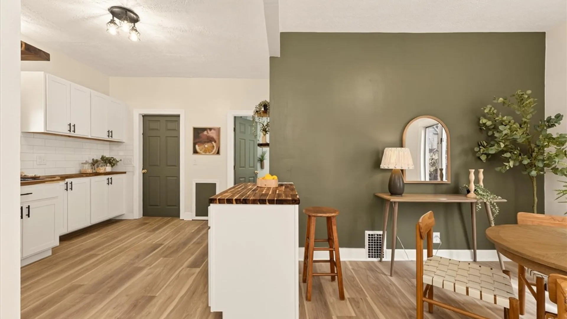 Property at 100 Linnet Street, Rochester, NY 14613 14