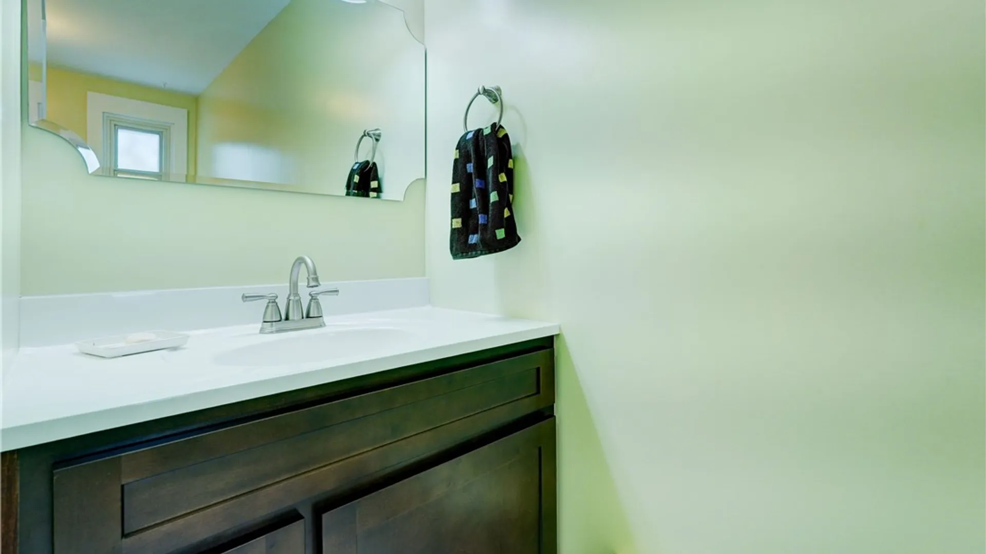 Property at 16 Potter Place, Perinton, NY 14450 24