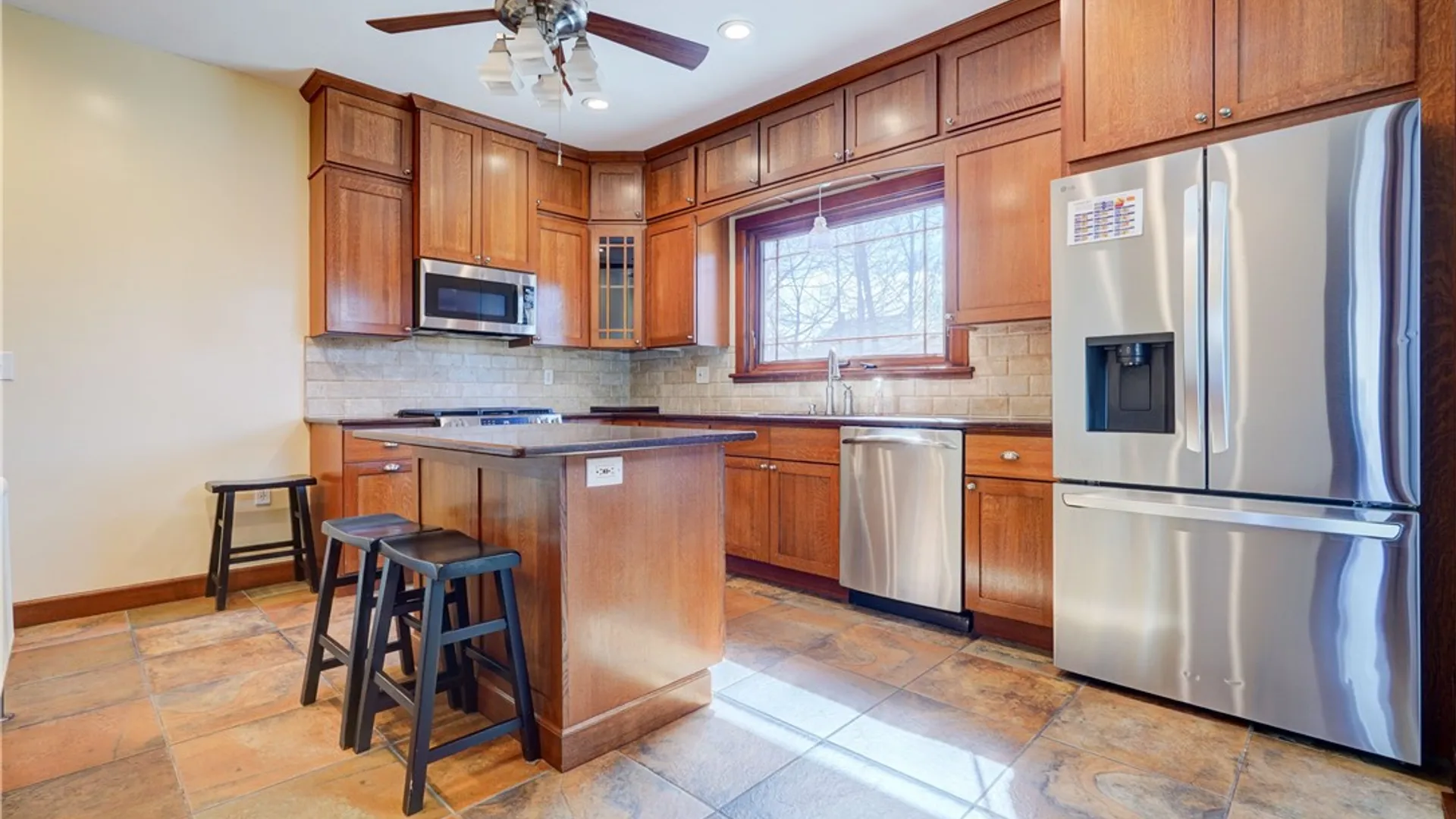 Property at 16 Potter Place, Perinton, NY 14450 26