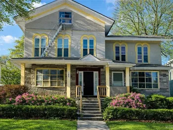 Property at 185 Pine Street, Lockport City, NY 14094