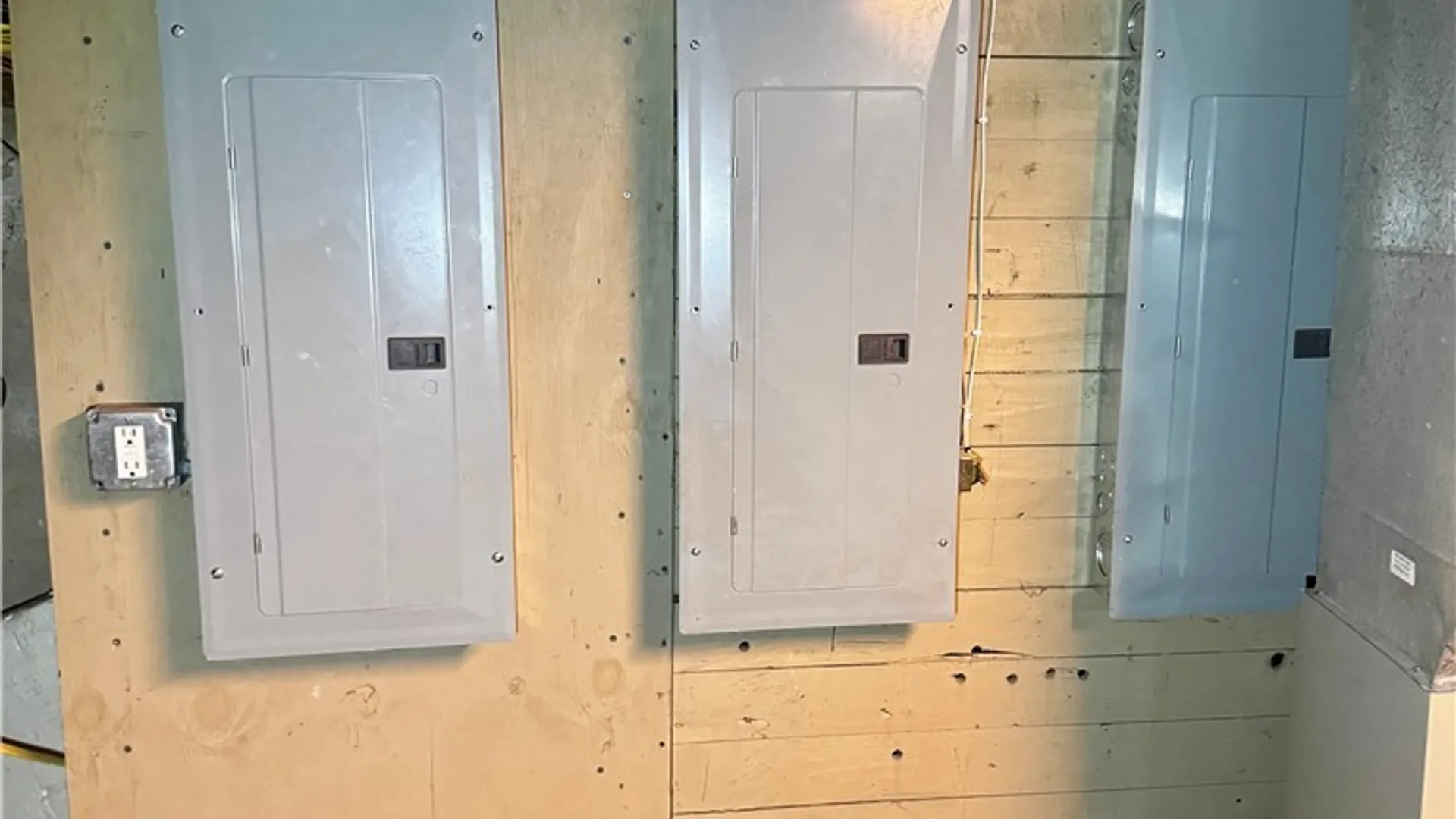 Property at 185 Pine Street, Lockport City, NY 14094 46