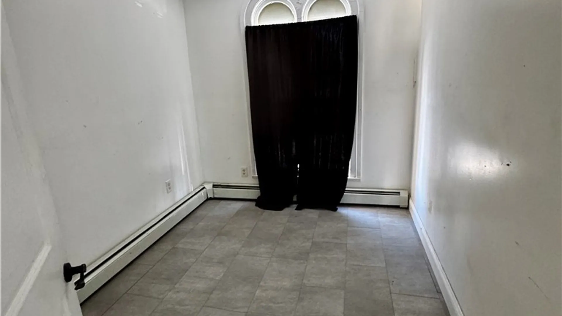 Property at 185 Pine Street, Lockport City, NY 14094 8