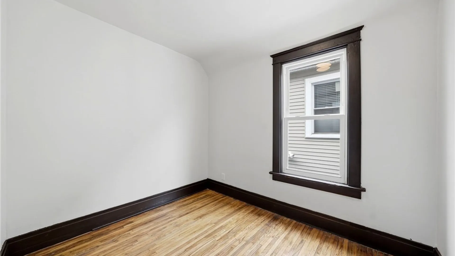 Property at 489 Utica Street, Buffalo, NY 14208 17