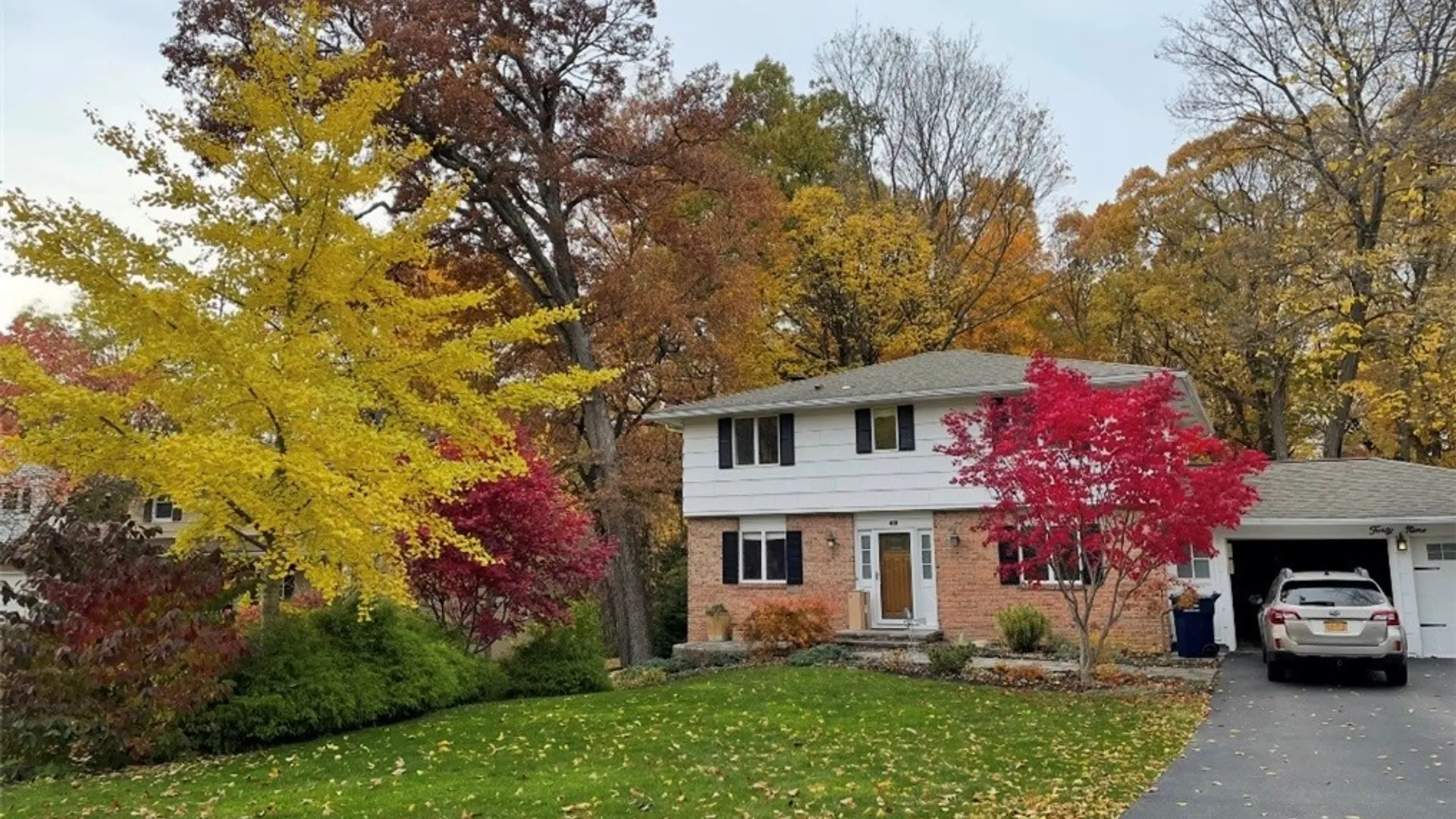 Property at 49 Wincanton Drive, Perinton, NY 14450 2