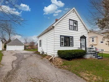 60 Argyle Avenue, Amherst, NY 14226