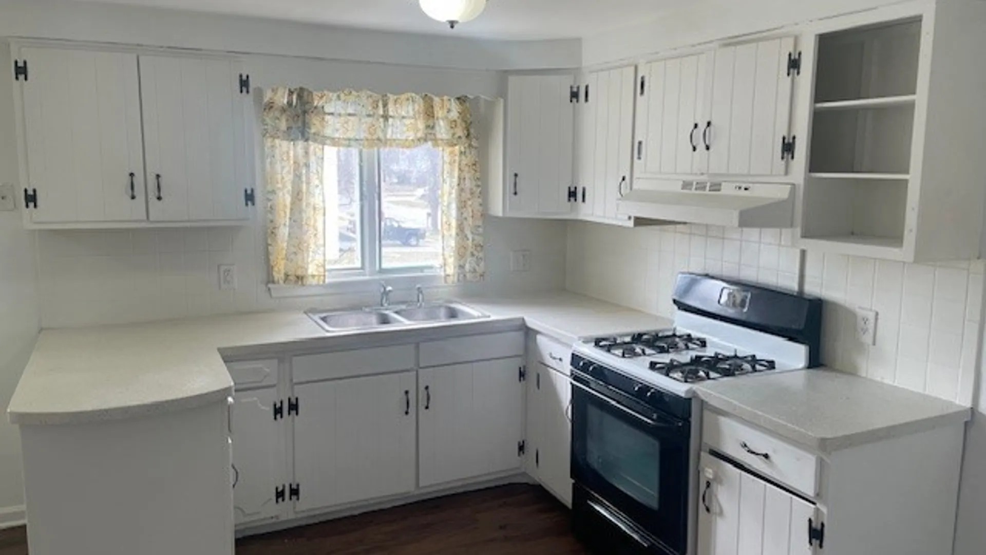 Property at 341 Sundridge Drive, Amherst, NY 14228 2