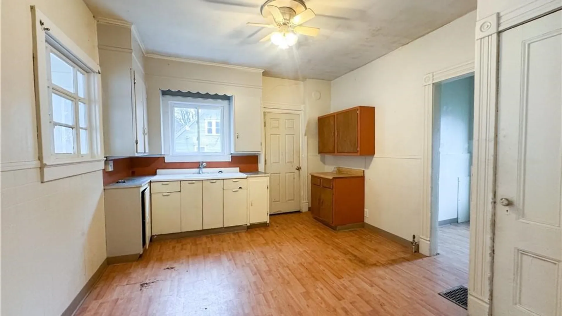 Property at 15 De Jonge Street, Rochester, NY 14621 18