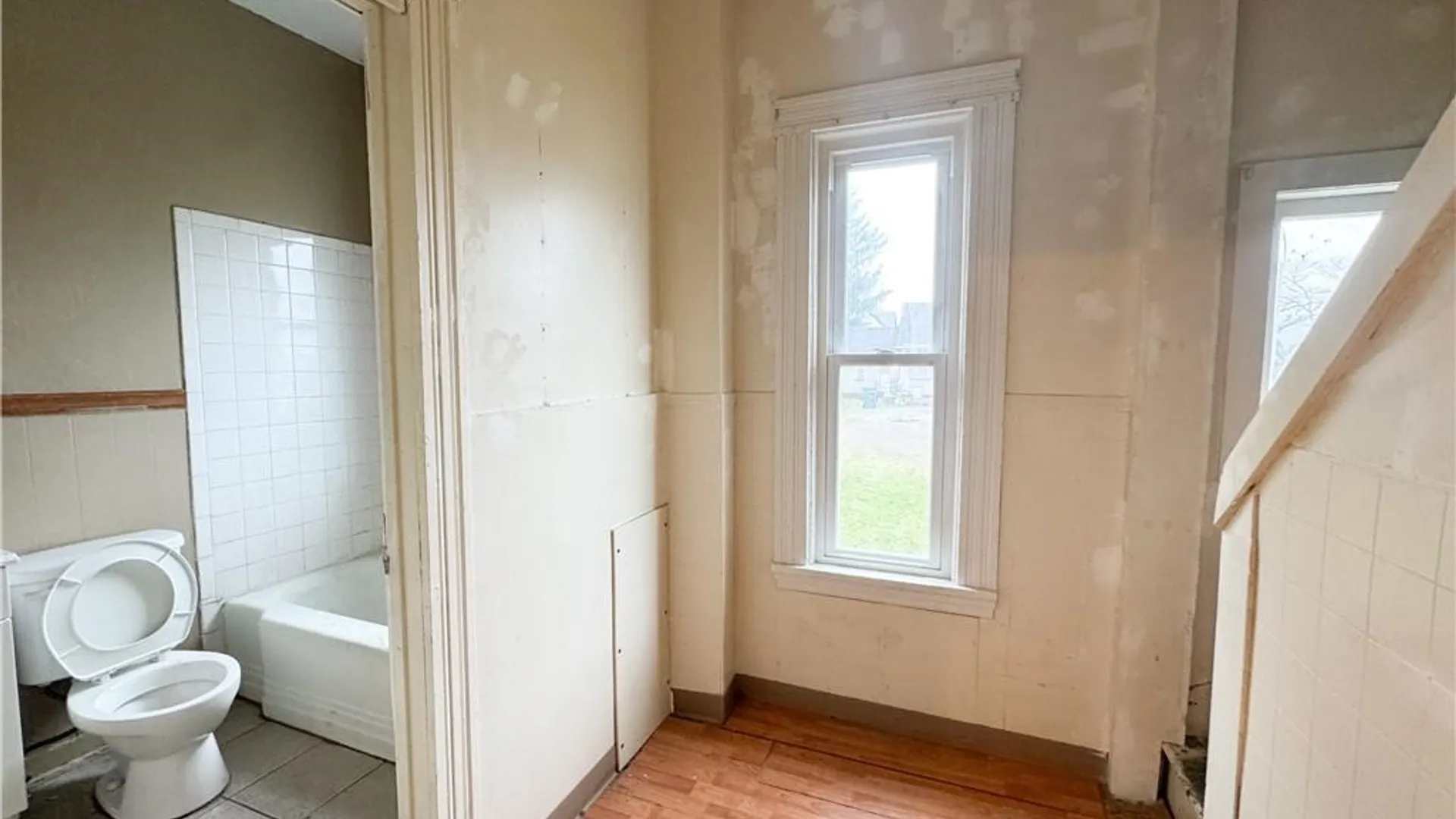 Property at 15 De Jonge Street, Rochester, NY 14621 21