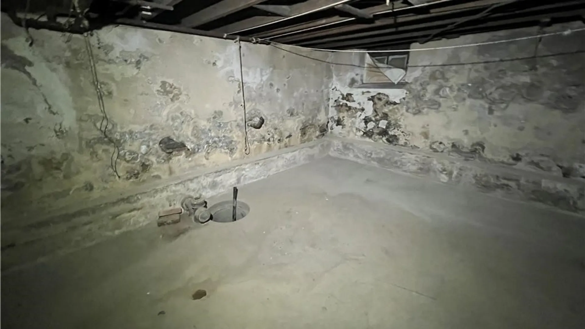 Property at 15 De Jonge Street, Rochester, NY 14621 39