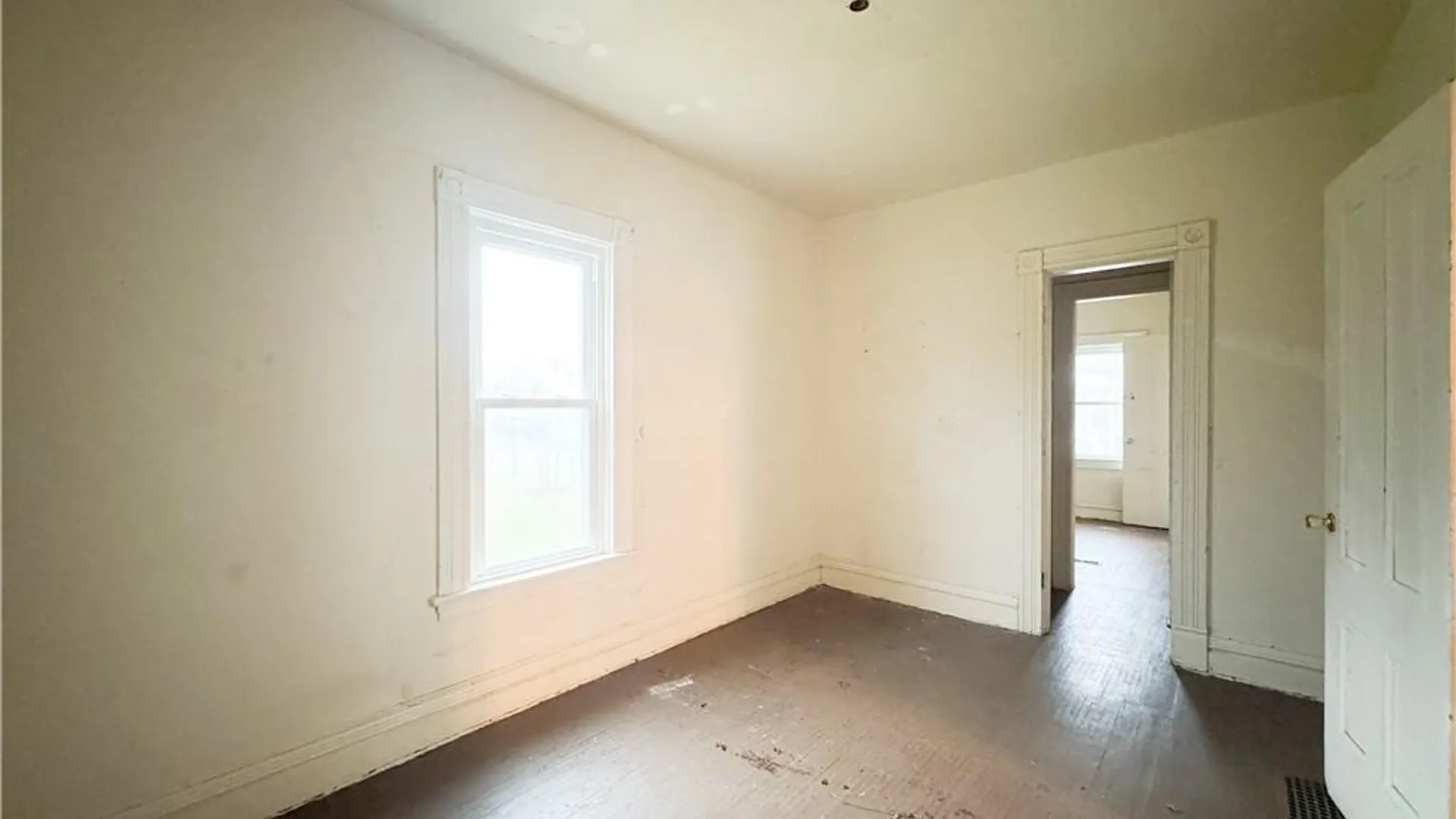 Property at 15 De Jonge Street, Rochester, NY 14621 13