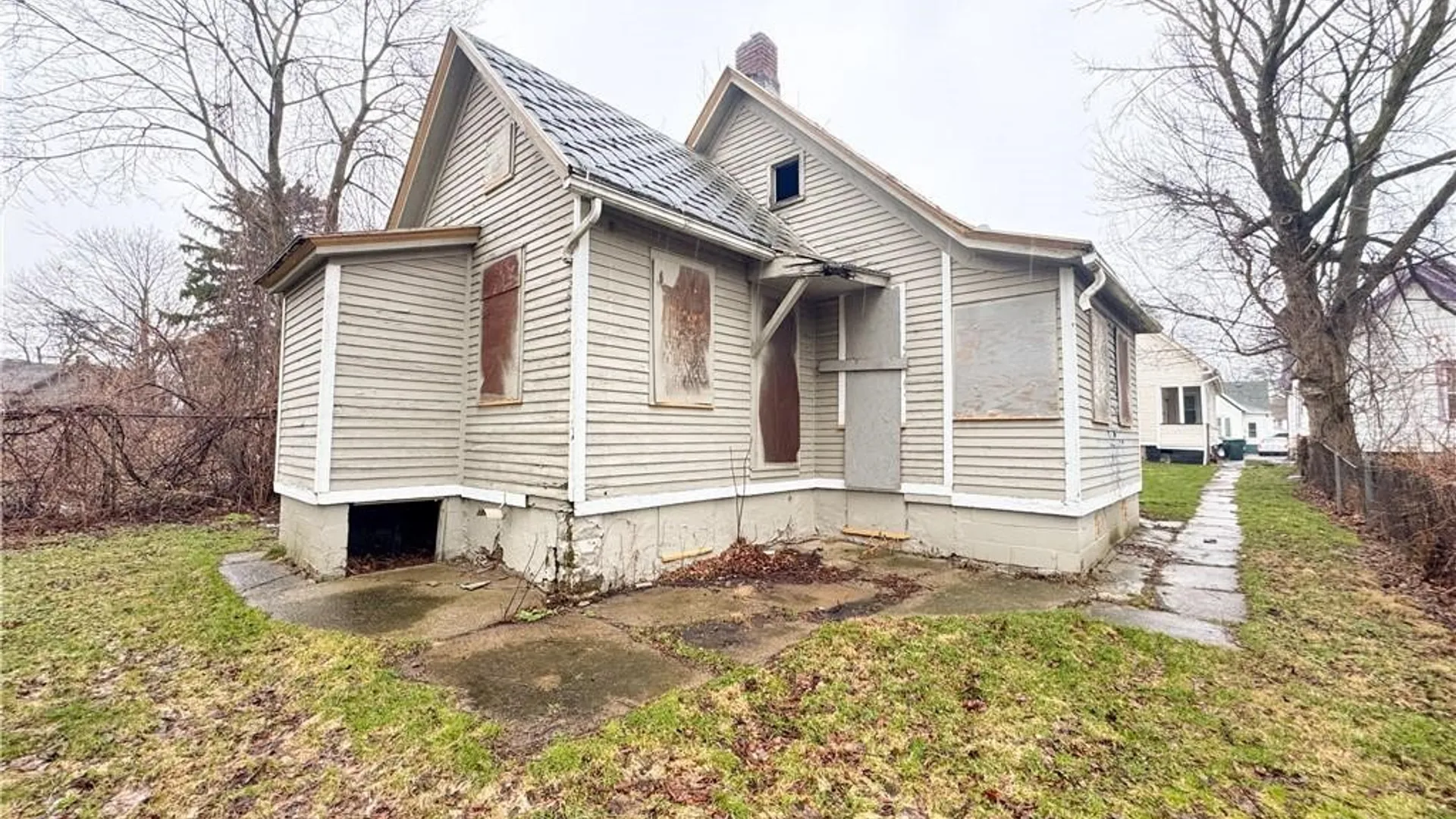 Property at 15 De Jonge Street, Rochester, NY 14621 33