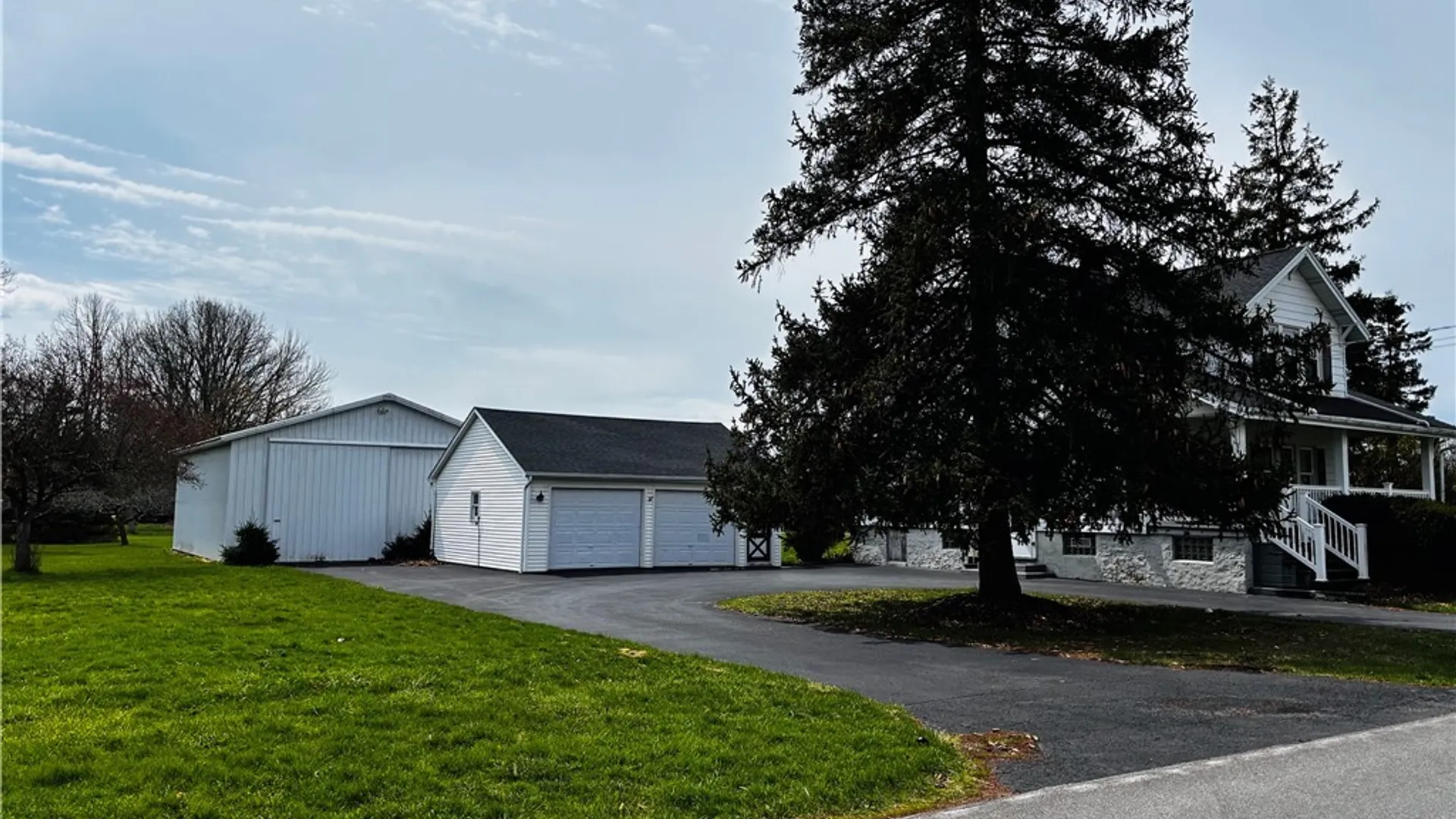 Property at 2898 Tallman Street, Wheatfield, NY 14132 6