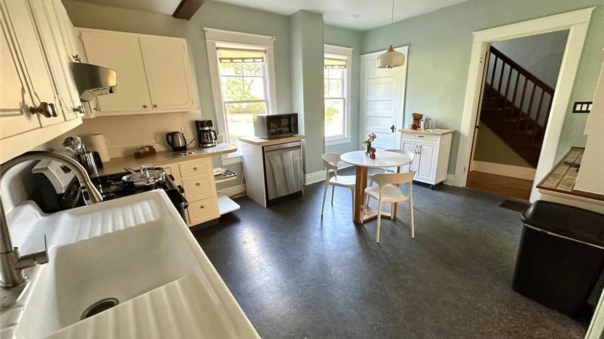 Property at 608 Ackerman Avenue, Syracuse, NY 13210 18