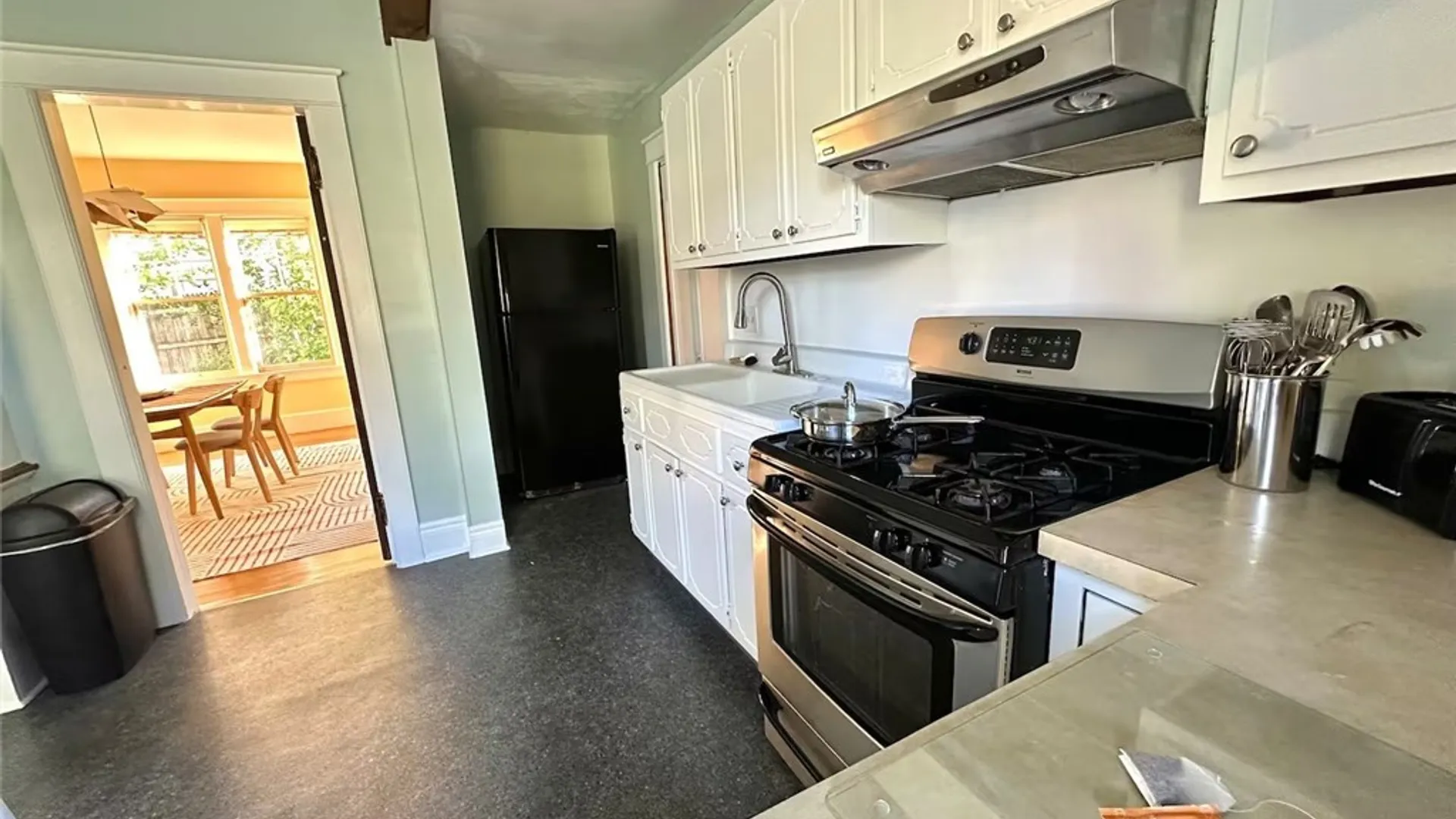 Property at 608 Ackerman Avenue, Syracuse, NY 13210 19