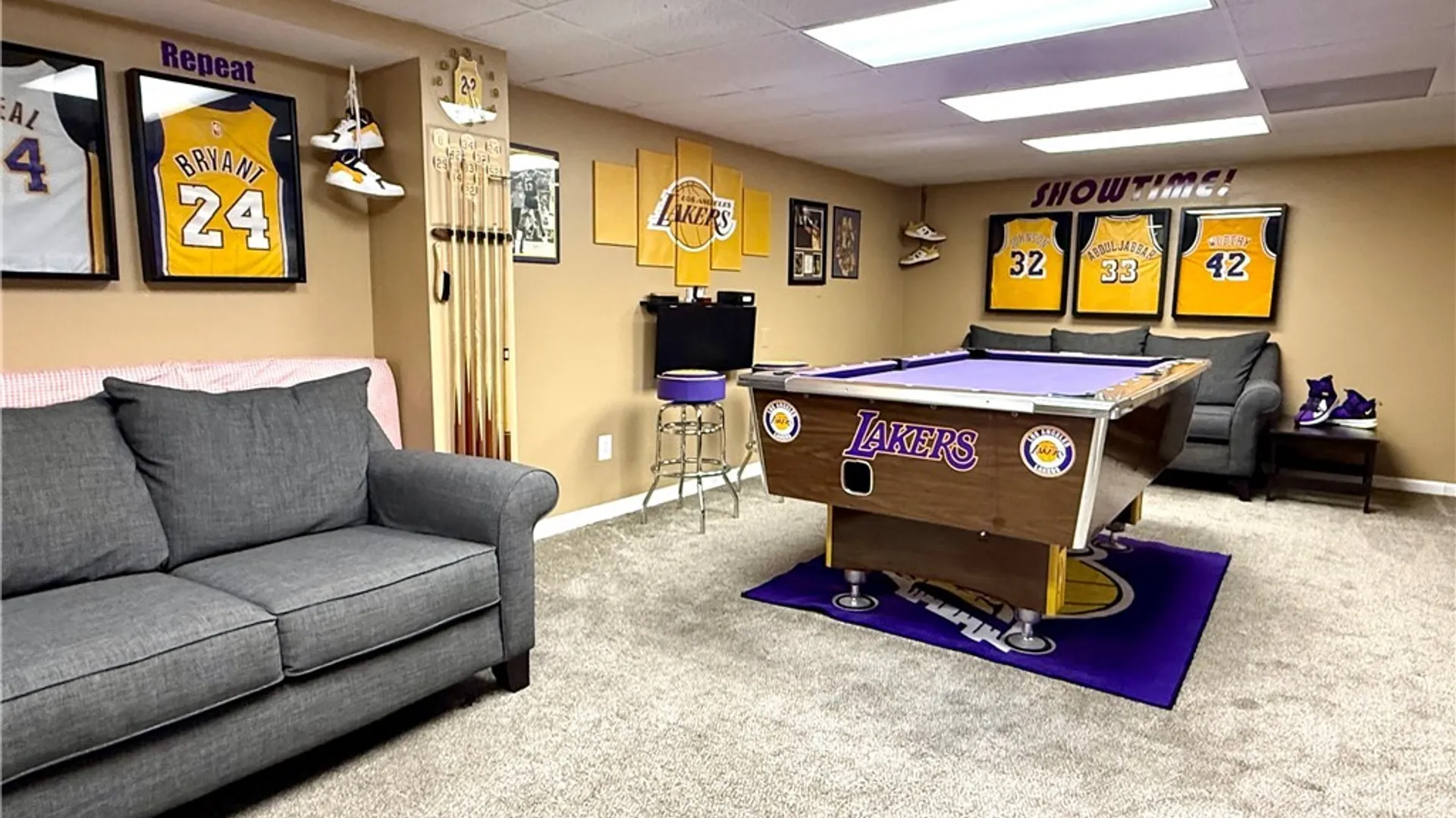 Property at 136 Cedar Heights Drive, DeWitt, NY 13078 26