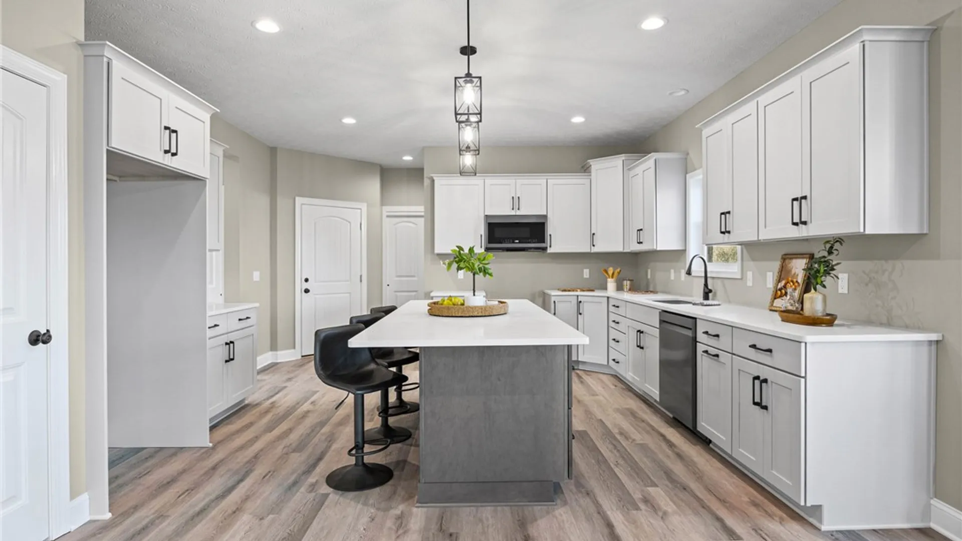 Property at 281 Collamer Rd, Parma, NY 14468 16