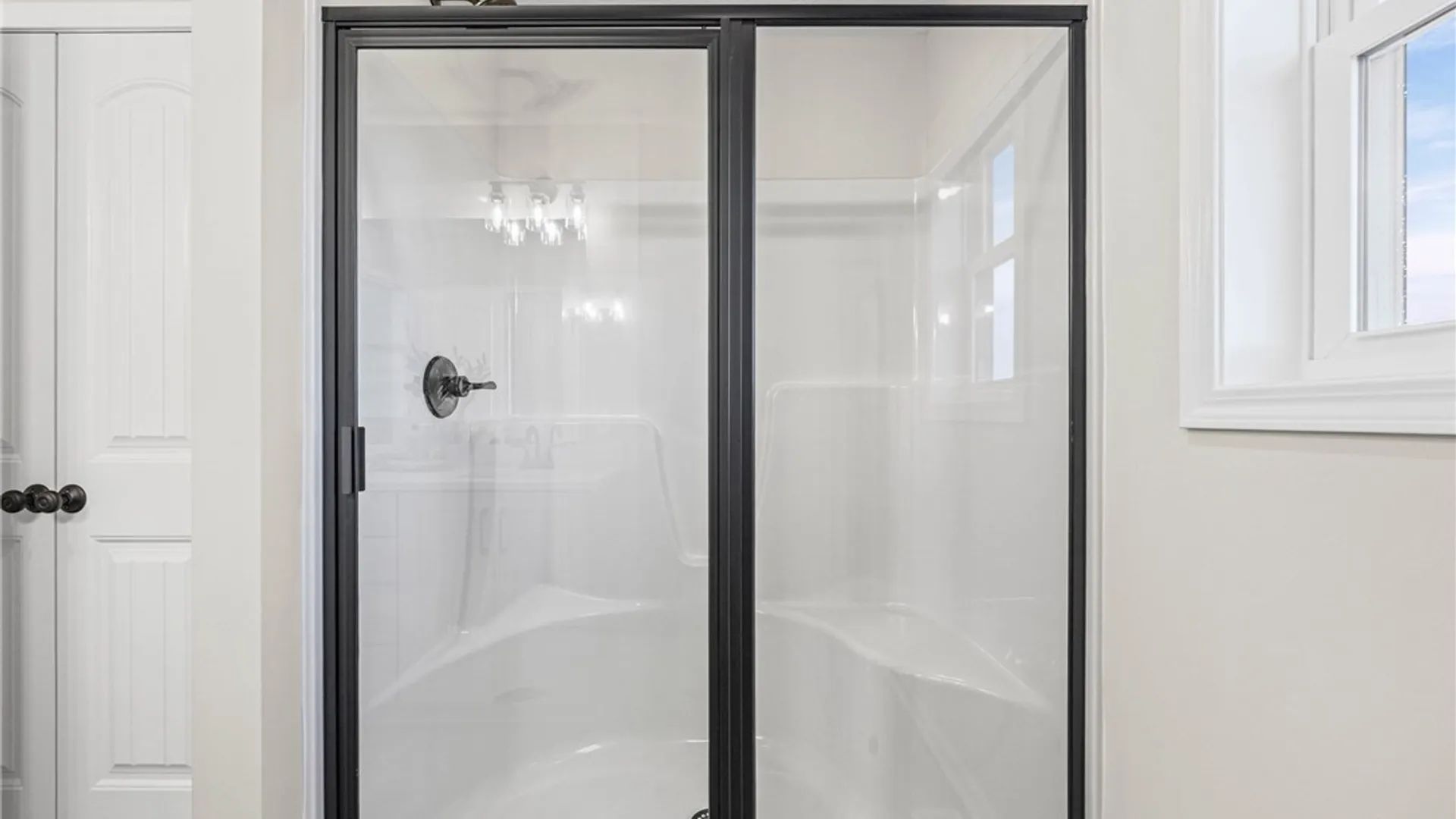 Property at 281 Collamer Rd, Parma, NY 14468 26