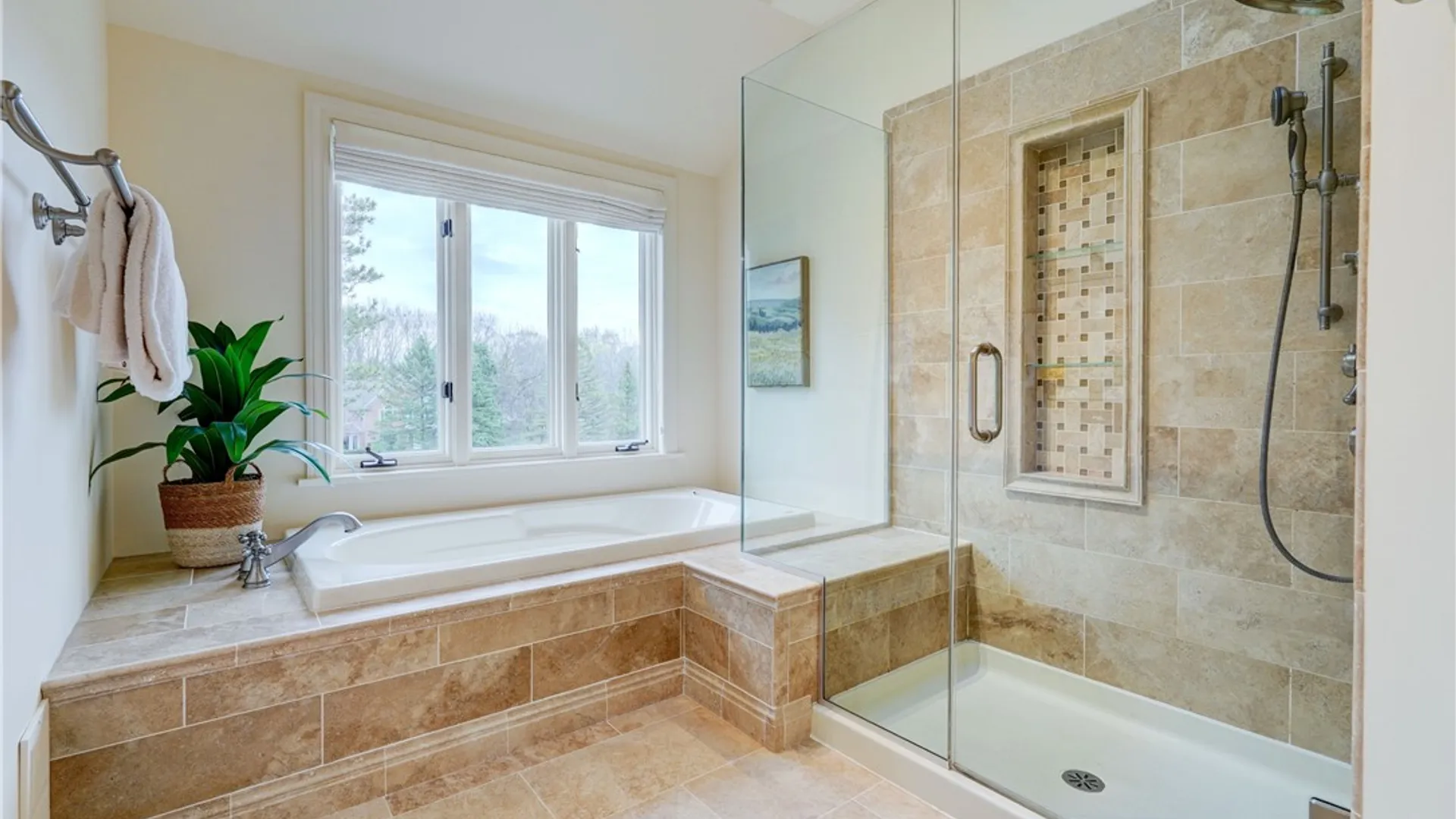 Property at 11 Merryhill Lane, Pittsford, NY 14534 31