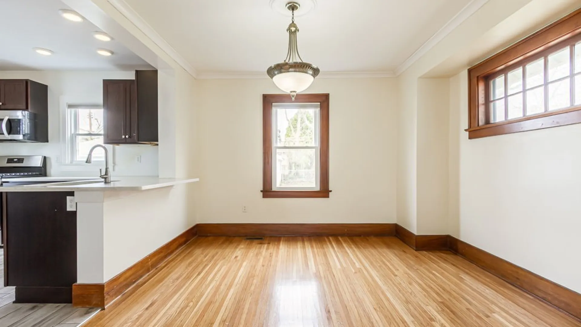 Property at 42 Winbourne Road, Rochester, NY 14611 9