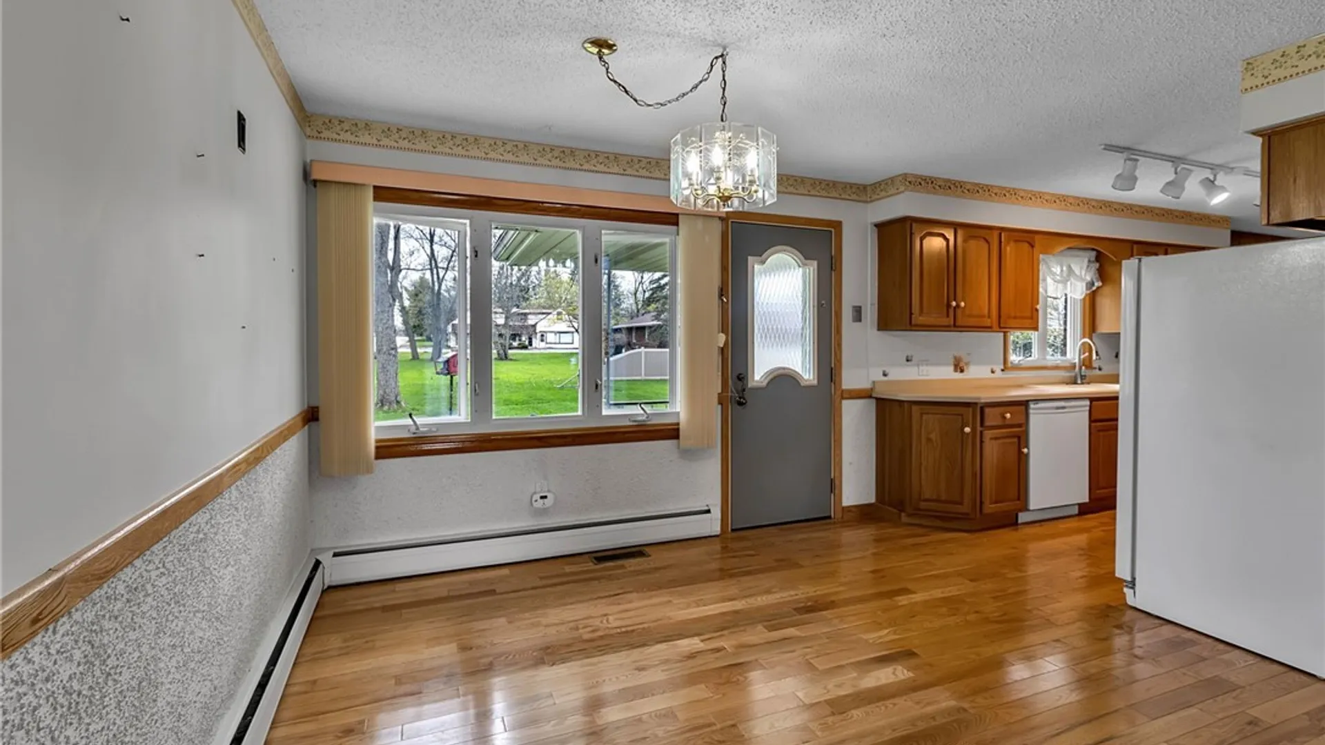 Property at 56 Dellwood Avenue, Evans, NY 14006 16