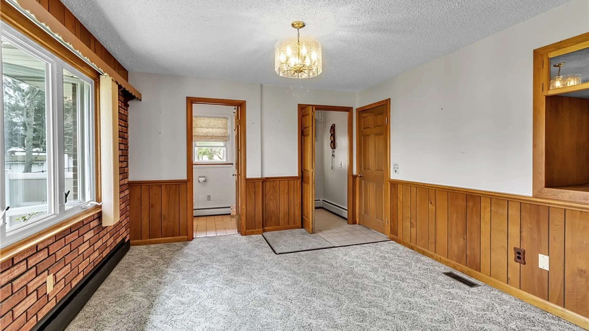 Property at 56 Dellwood Avenue, Evans, NY 14006 21