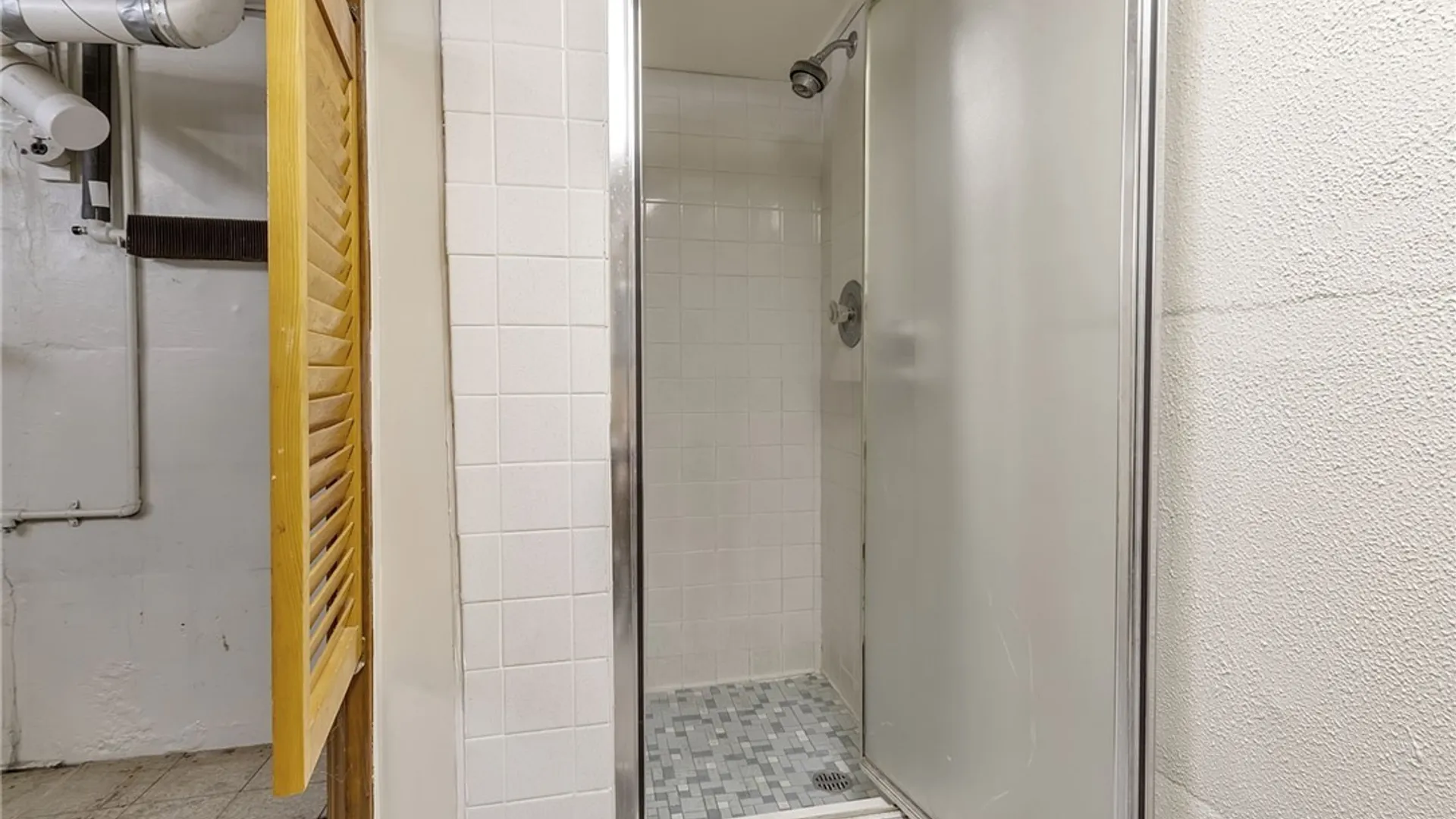 Property at 56 Dellwood Avenue, Evans, NY 14006 30