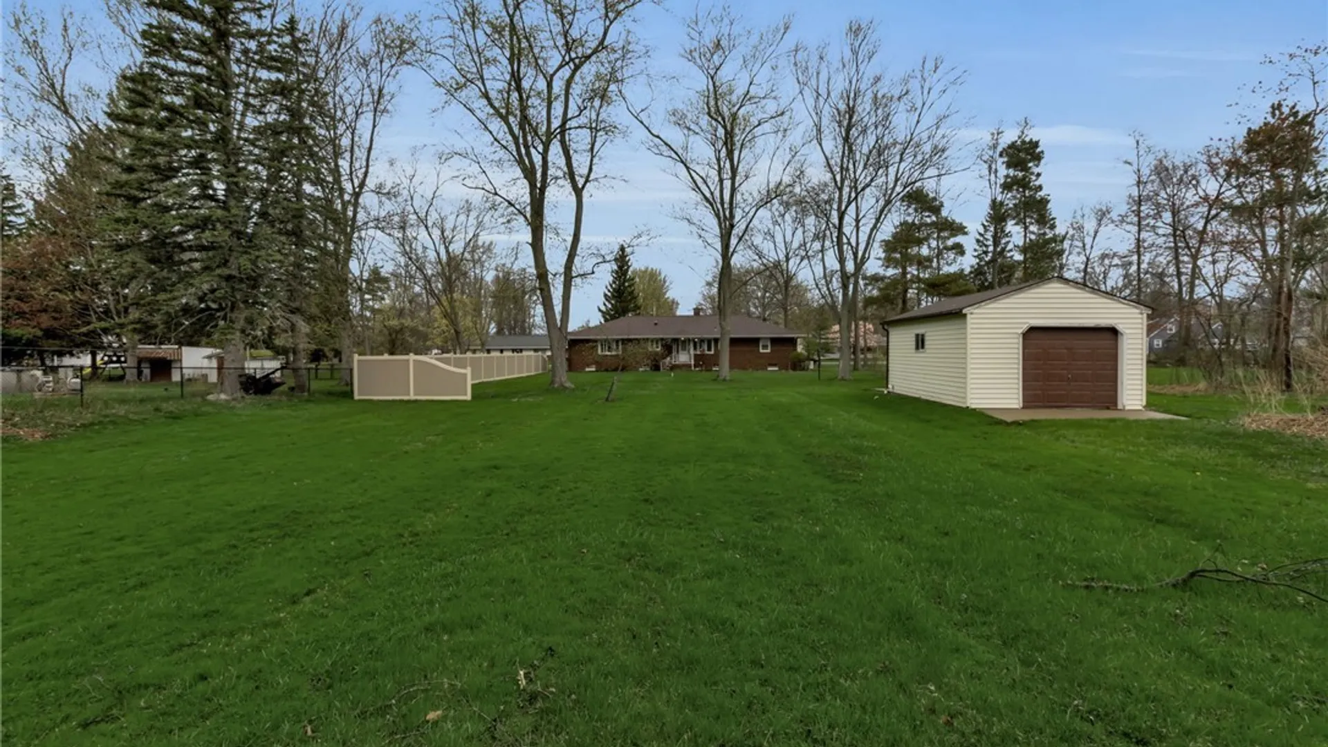 Property at 56 Dellwood Avenue, Evans, NY 14006 42