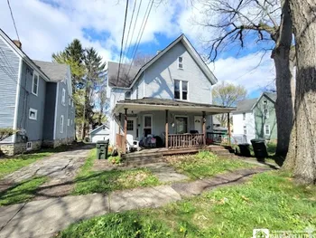 17 Columbia Avenue, Jamestown, NY 14701