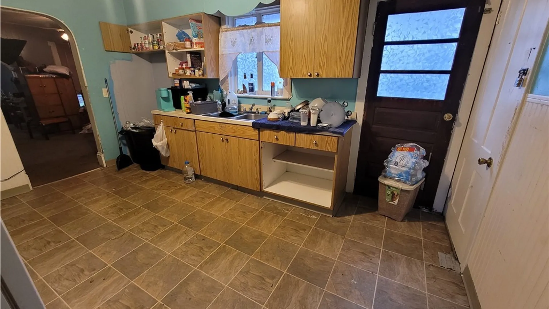 Property at 17 Columbia Avenue, Jamestown, NY 14701 5