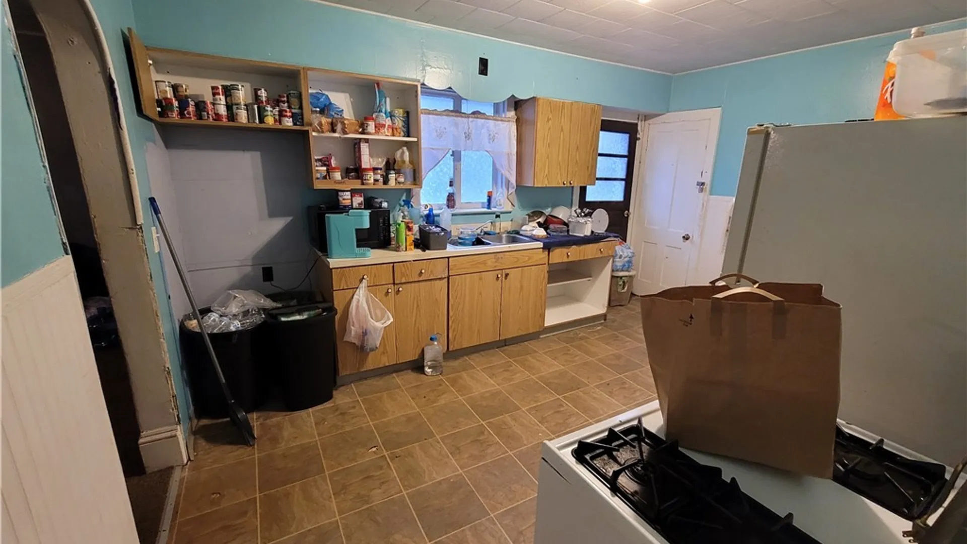 Property at 17 Columbia Avenue, Jamestown, NY 14701 8
