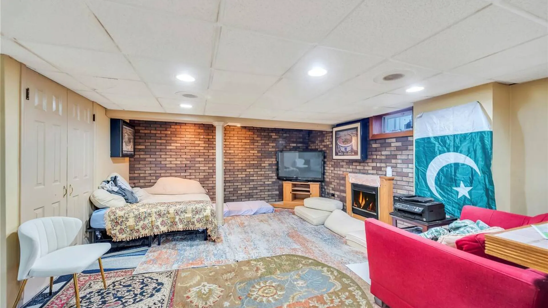 Property at 22 Herman Avenue, North Babylon, NY 11703 17