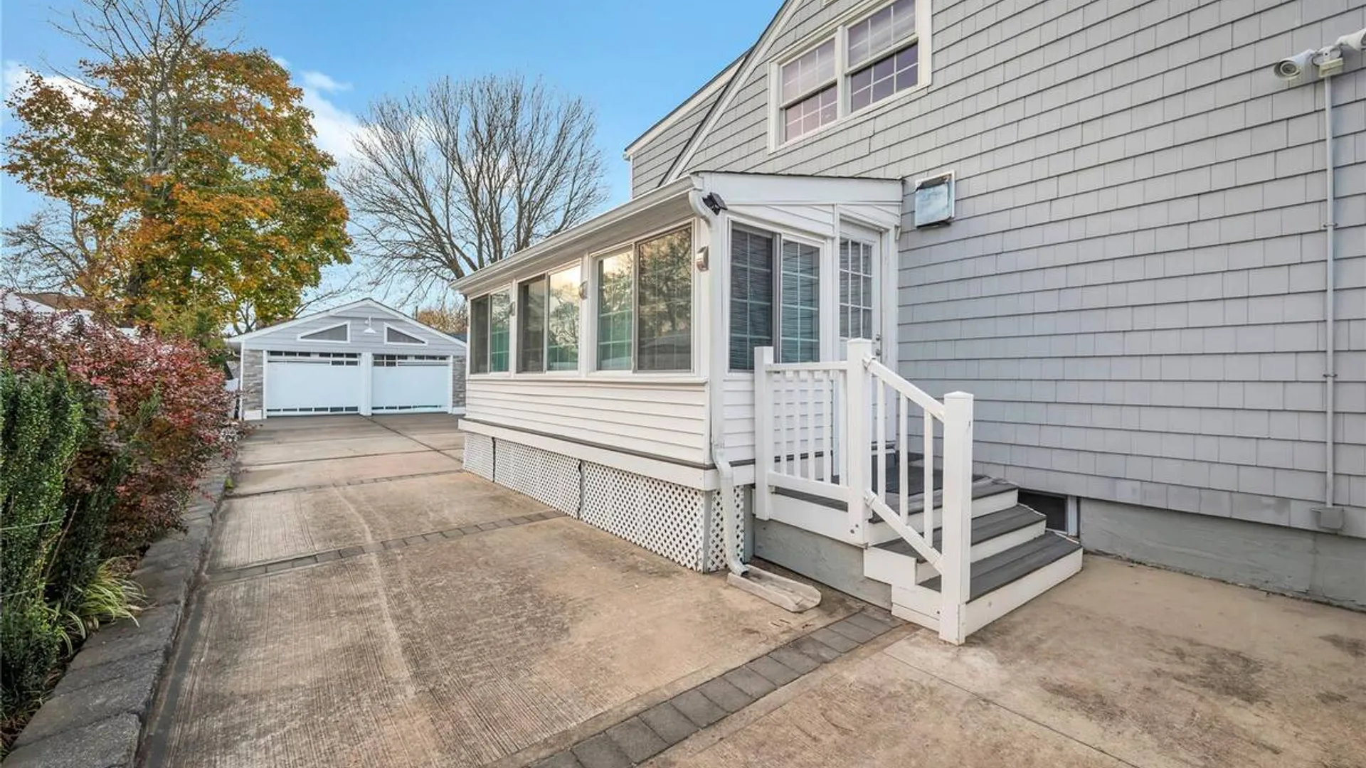 Property at 22 Herman Avenue, North Babylon, NY 11703 21