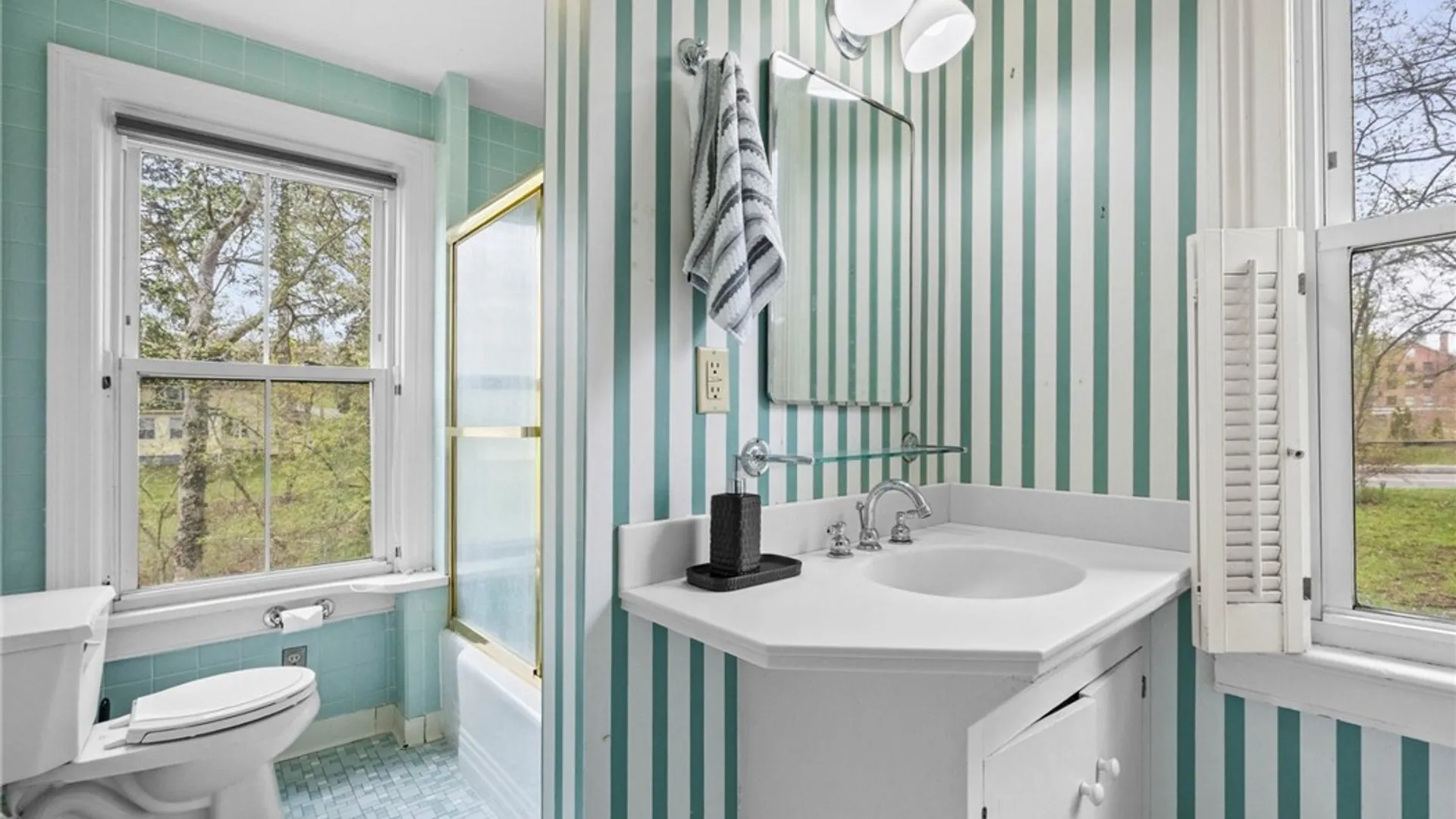 Property at 21 Jay Street, Geneva City, NY 14456 27