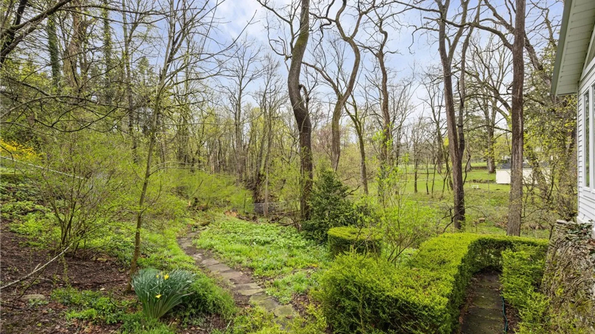 Property at 21 Jay Street, Geneva City, NY 14456 45