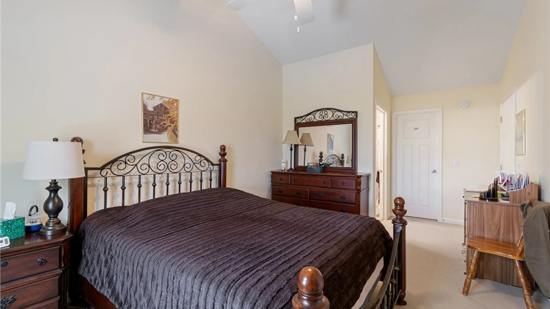 Property at 10 Turtlewood, Greece, NY 14626 18