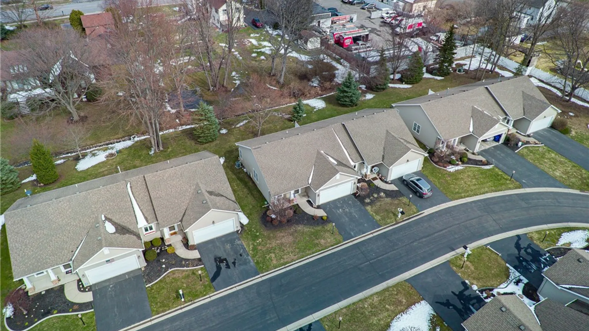 Property at 10 Turtlewood, Greece, NY 14626 24