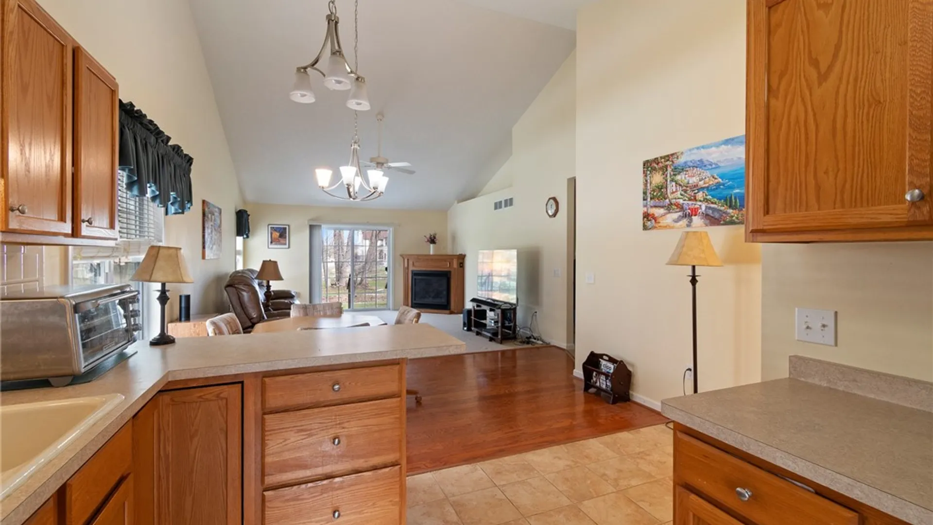 Property at 10 Turtlewood, Greece, NY 14626 8