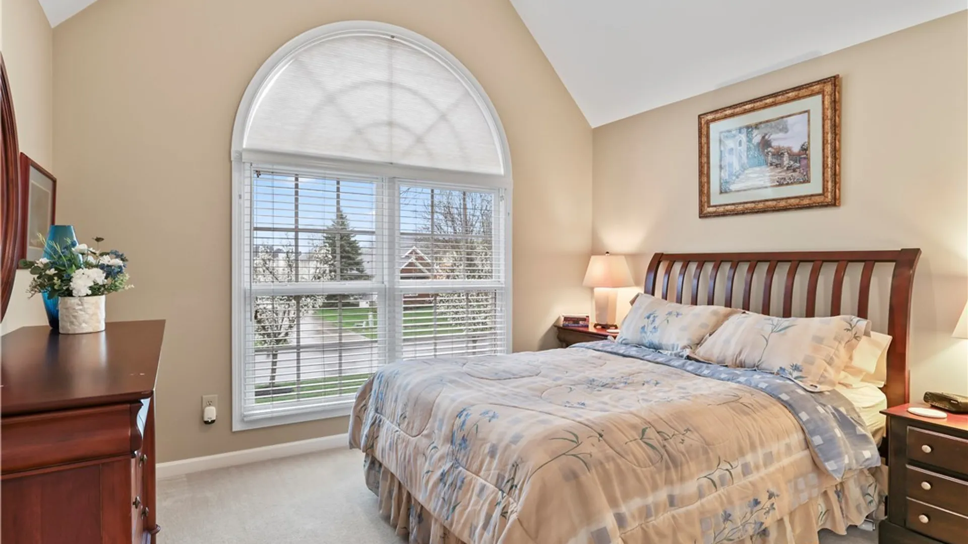 Property at 102 Covent Garden Lane, Amherst, NY 14221 33