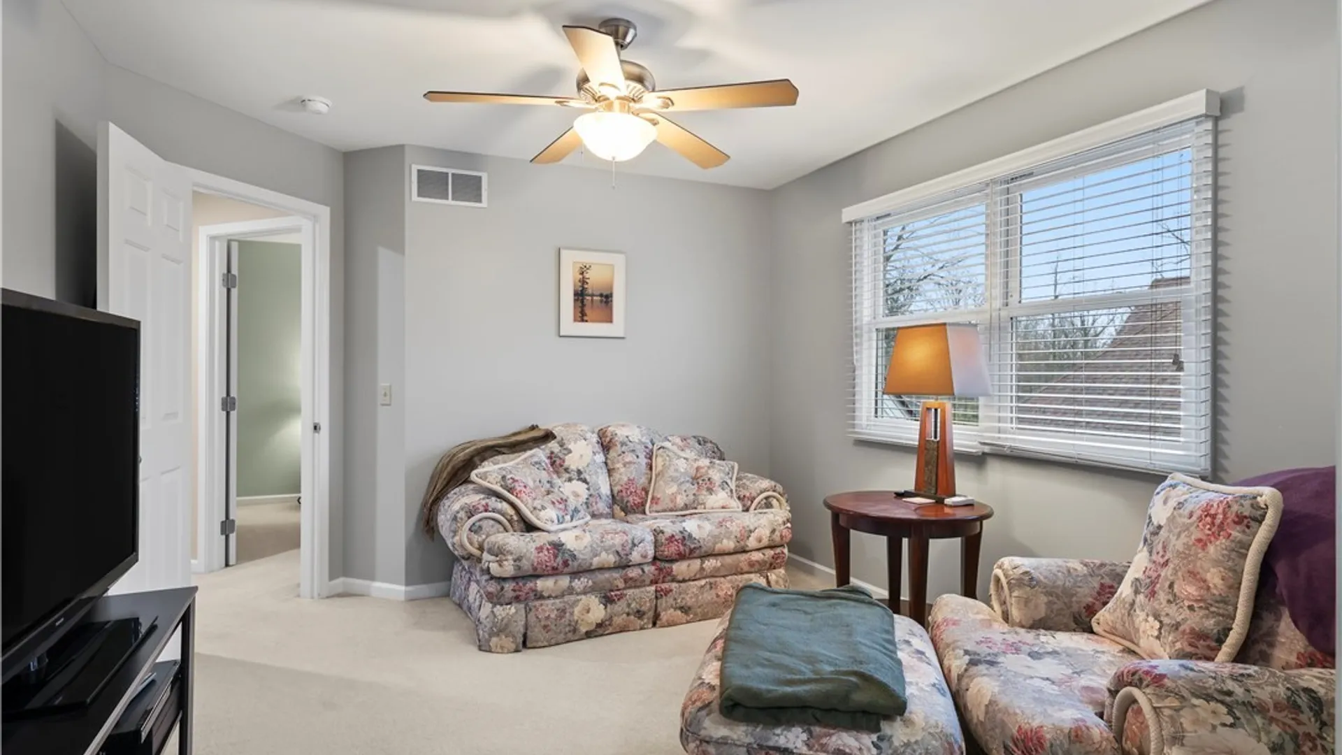 Property at 102 Covent Garden Lane, Amherst, NY 14221 37